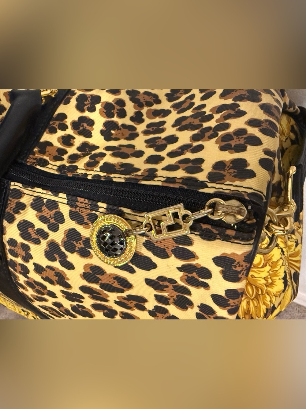 Gianni Versace Leopard & Baroque Print Weekender/Duffle Bag - Picture 10 of 13